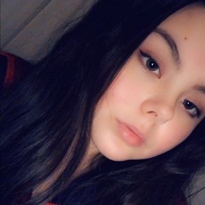 Meet your Posher, Mackenzie